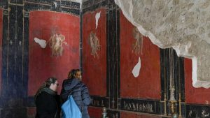 Pompeii ancient art
